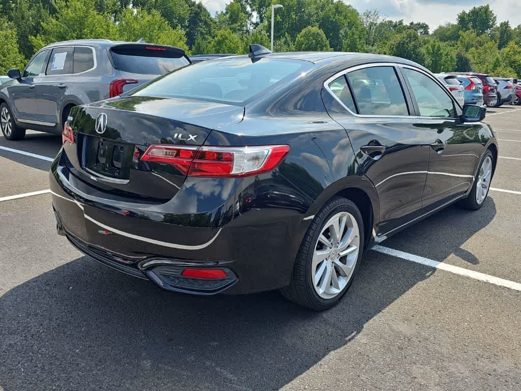 2018 Acura ILX w/Premium Pkg