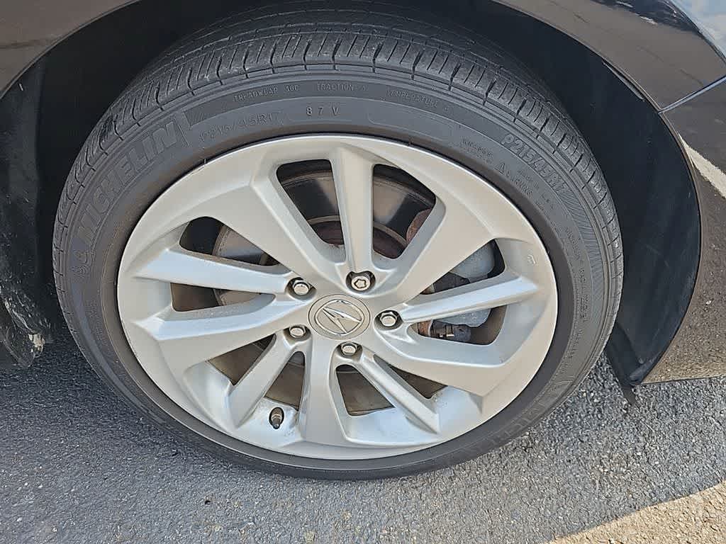 2018 Acura ILX w/Premium Pkg