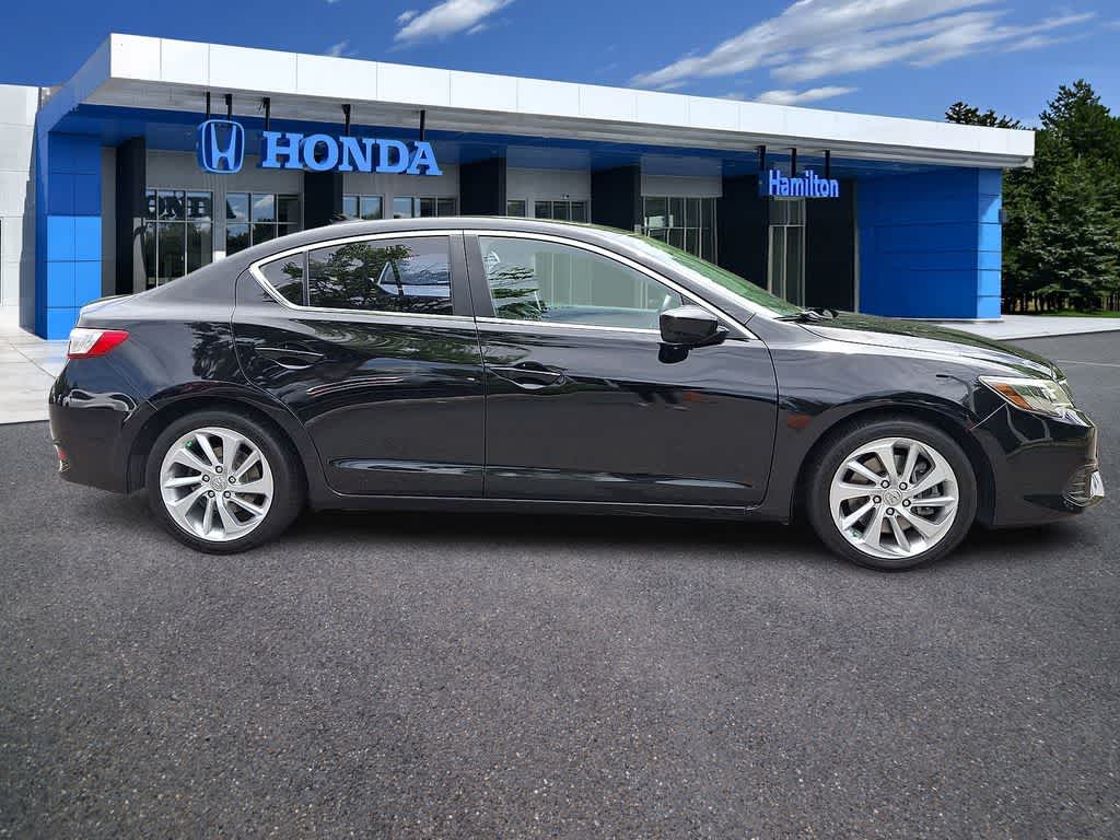 2018 Acura ILX w/Premium Pkg
