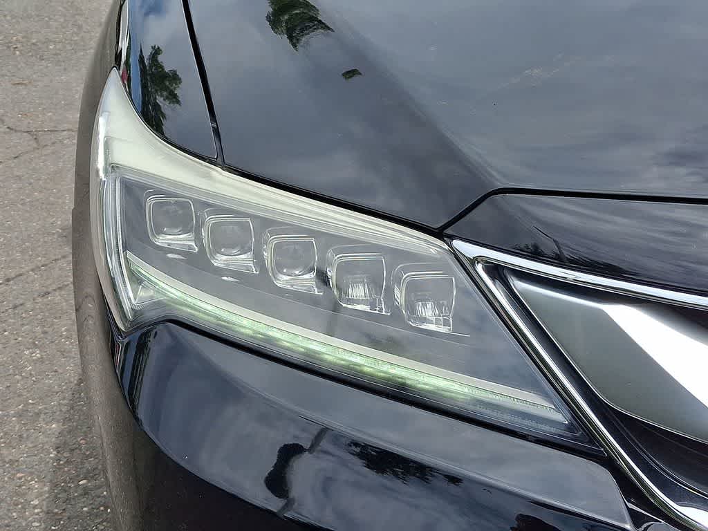 2018 Acura ILX w/Premium Pkg