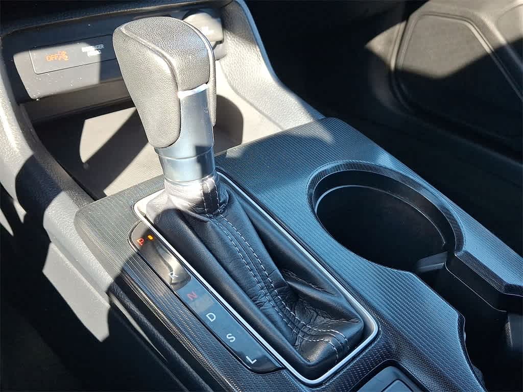 2023 Honda Civic Hatchback EX-L