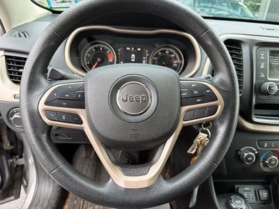 2017 Jeep Cherokee Sport