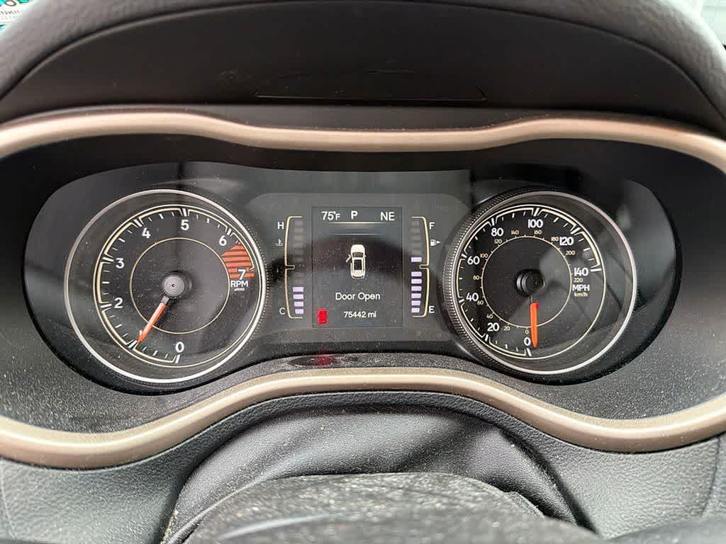 2017 Jeep Cherokee Sport