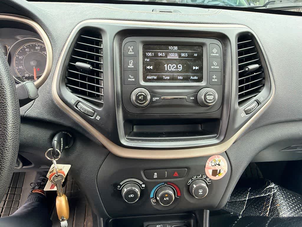 2017 Jeep Cherokee Sport