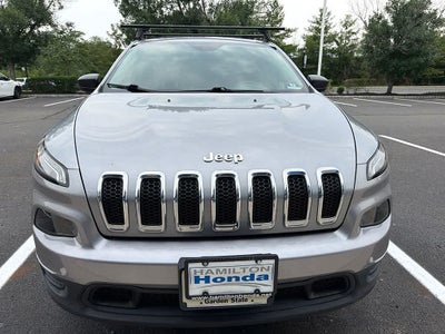 2017 Jeep Cherokee Sport