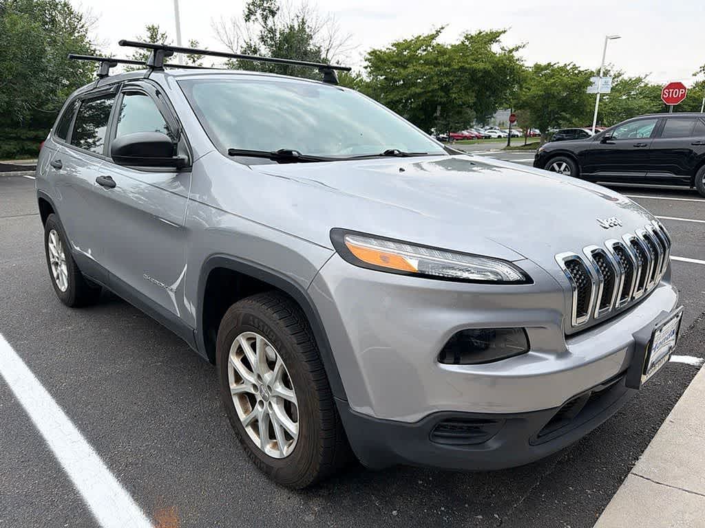 2017 Jeep Cherokee Sport