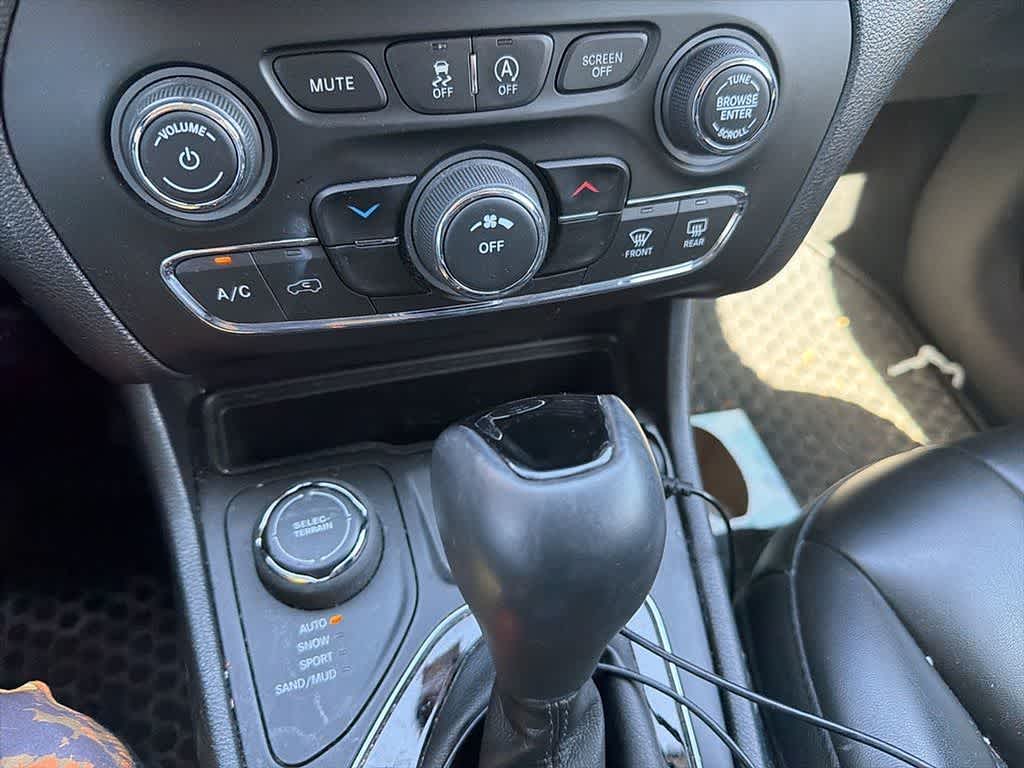 2020 Jeep Cherokee Altitude