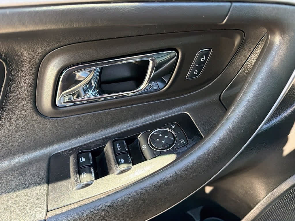 2017 Ford Taurus SEL
