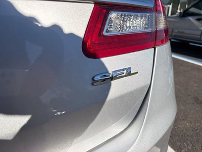 2017 Ford Taurus SEL