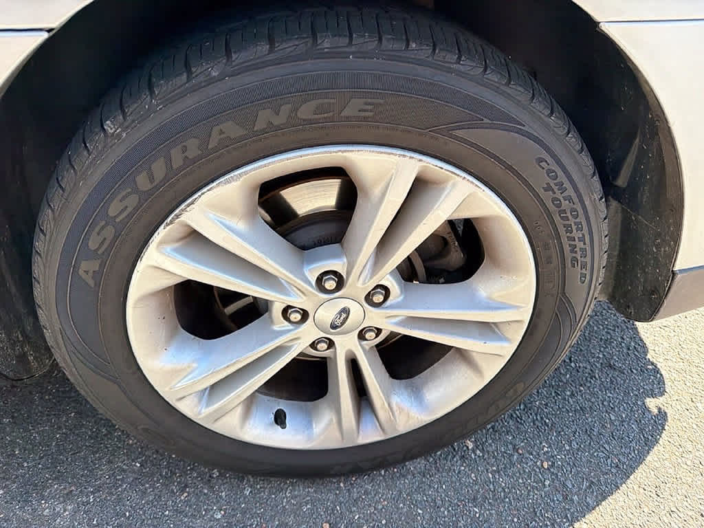 2017 Ford Taurus SEL