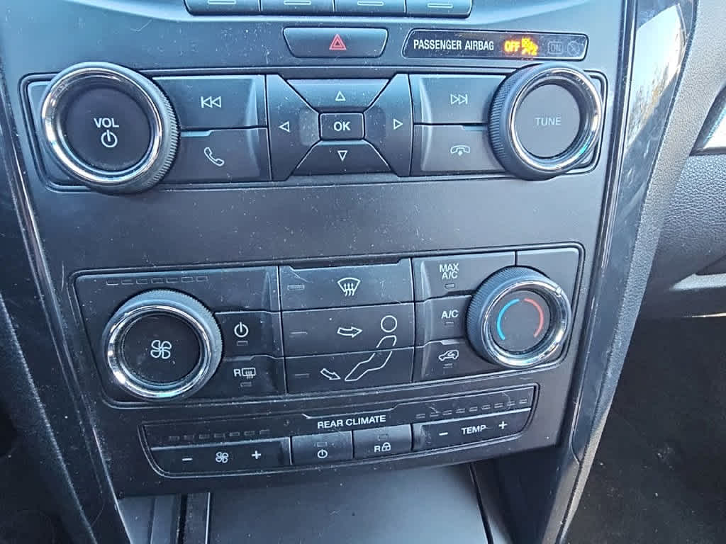2018 Ford Explorer Base