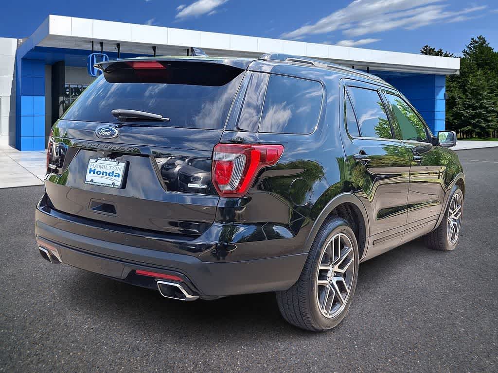 2016 Ford Explorer Sport