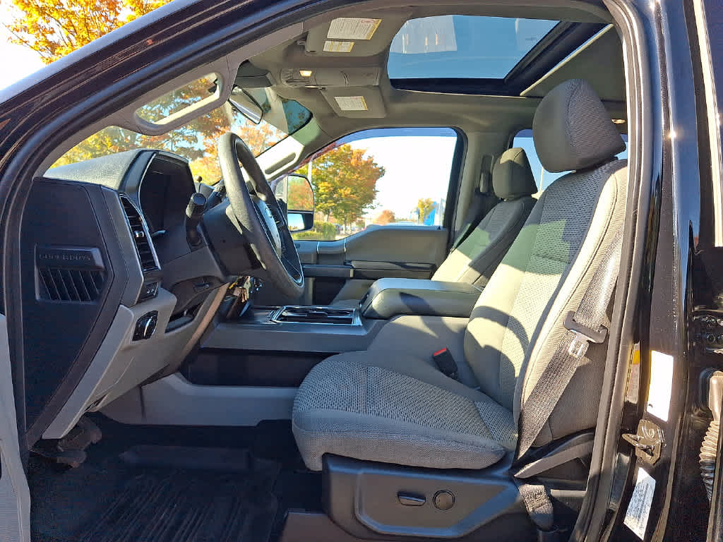 2022 Ford Super Duty F-250 SRW XLT