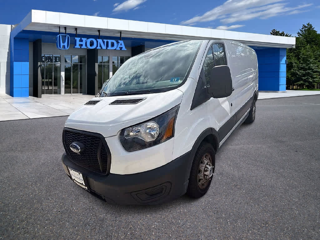 2023 Ford Transit Base