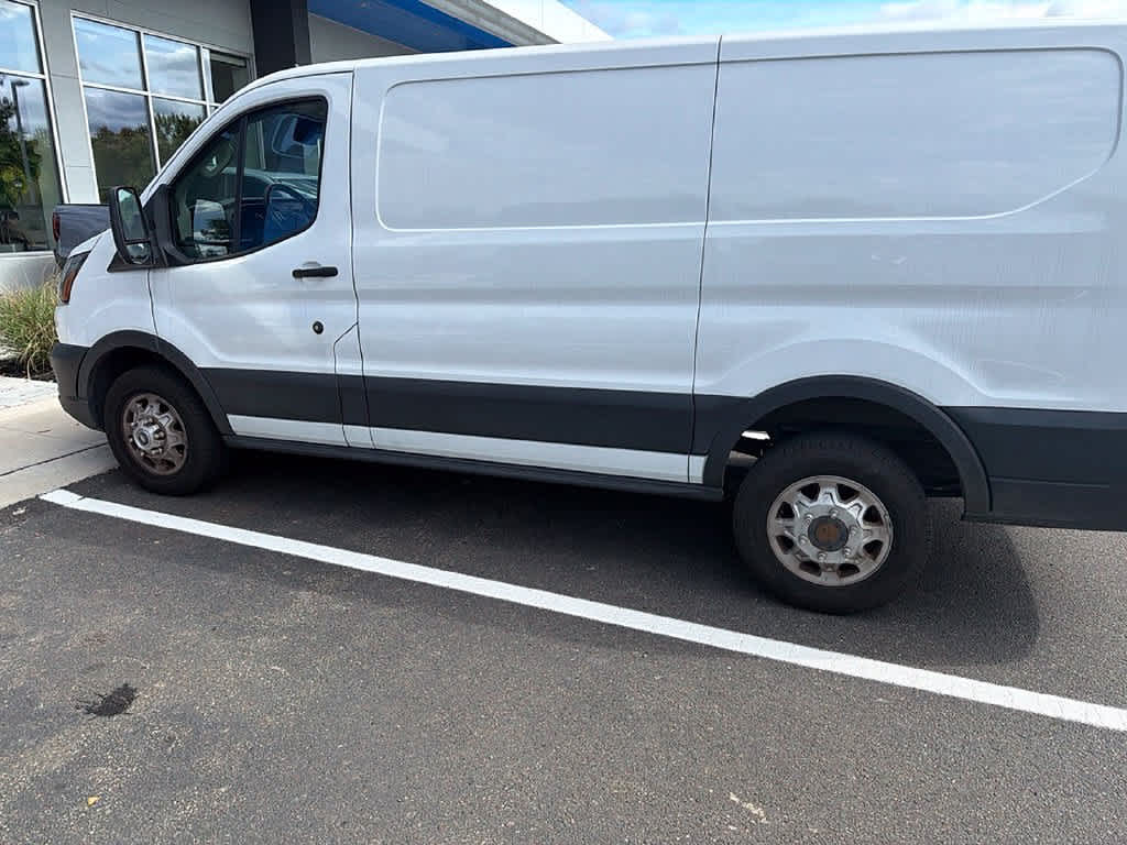 2023 Ford Transit Base
