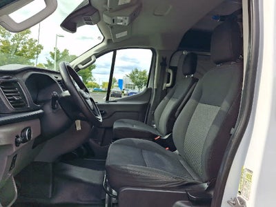 2023 Ford Transit Base