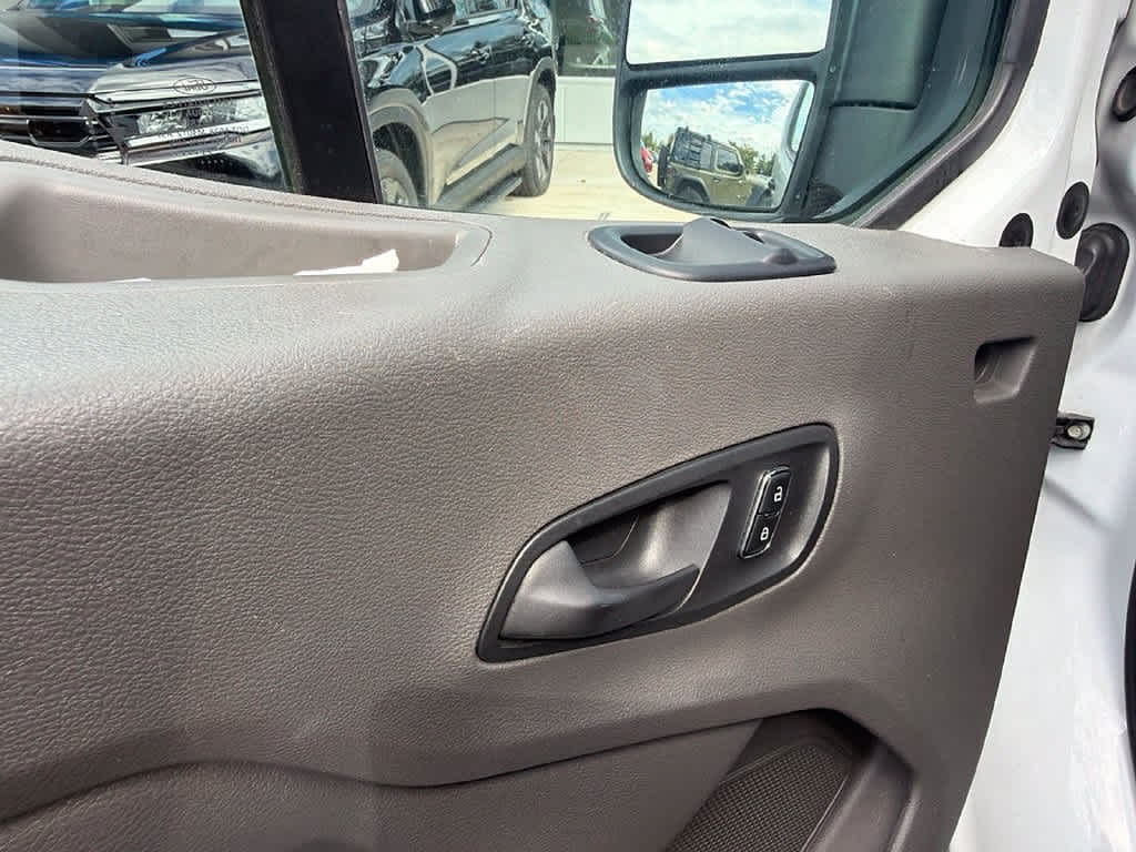 2023 Ford Transit Base