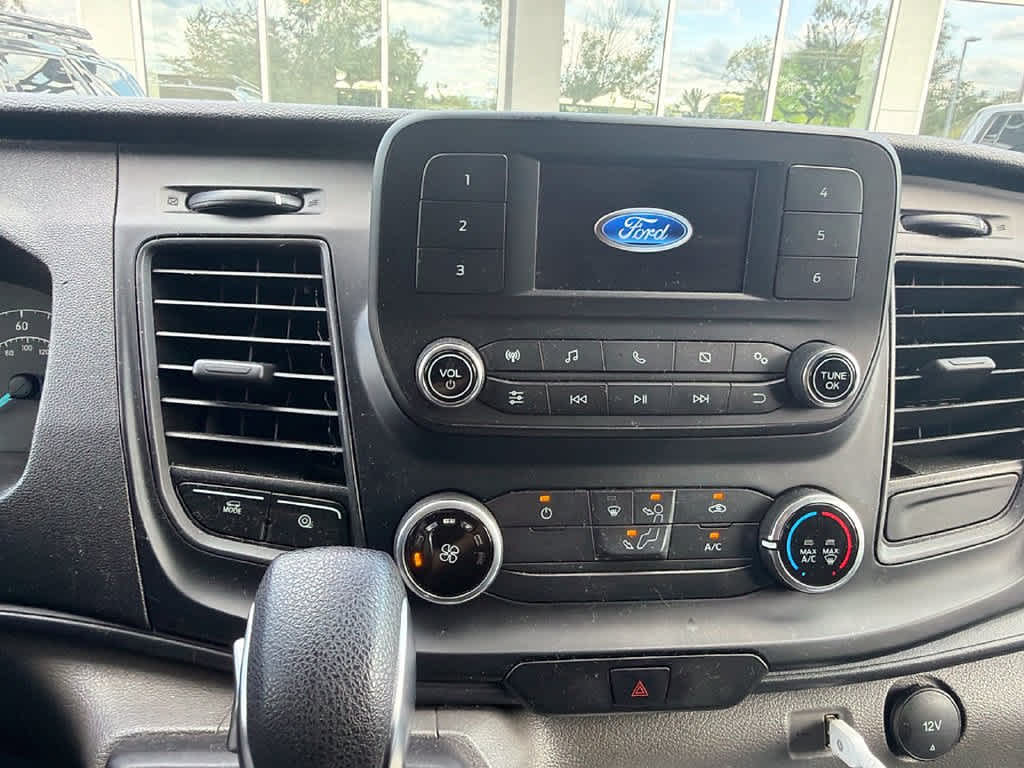 2023 Ford Transit Base