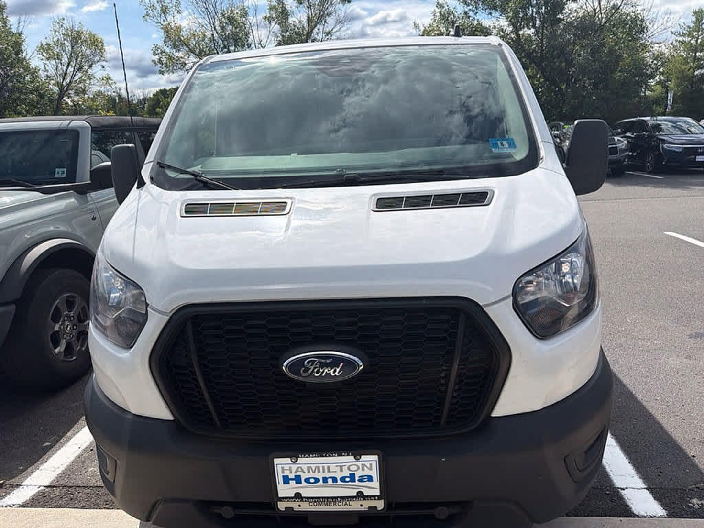 2023 Ford Transit Base