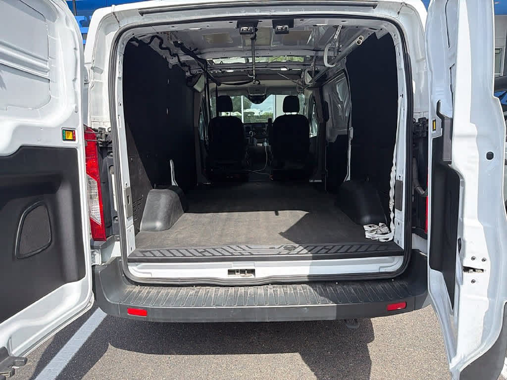 2023 Ford Transit Base