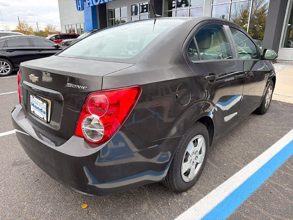 2013 Chevrolet Sonic LS