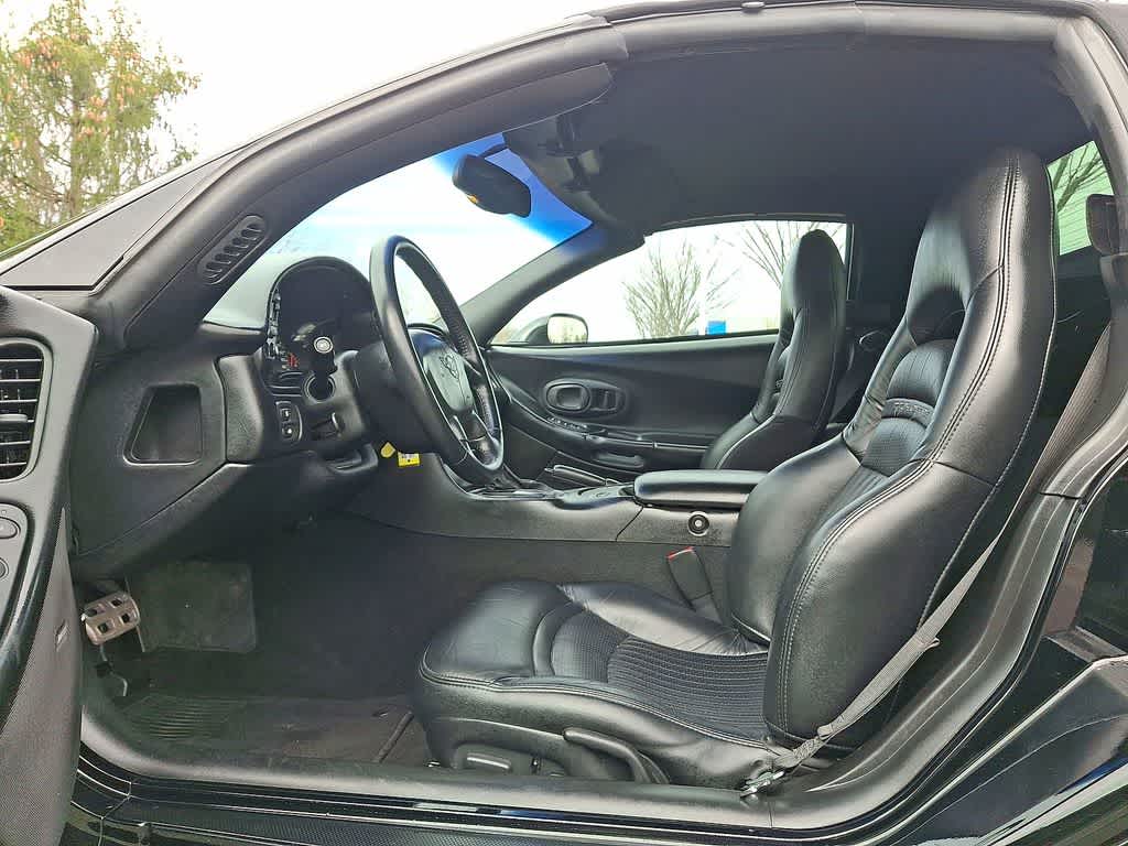 2002 Chevrolet Corvette Base