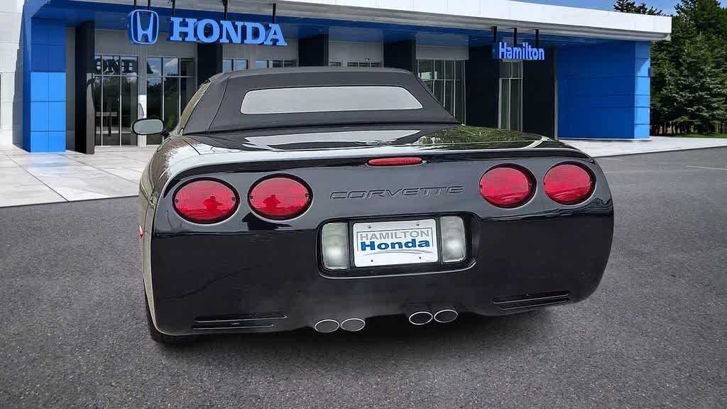 2002 Chevrolet Corvette Base