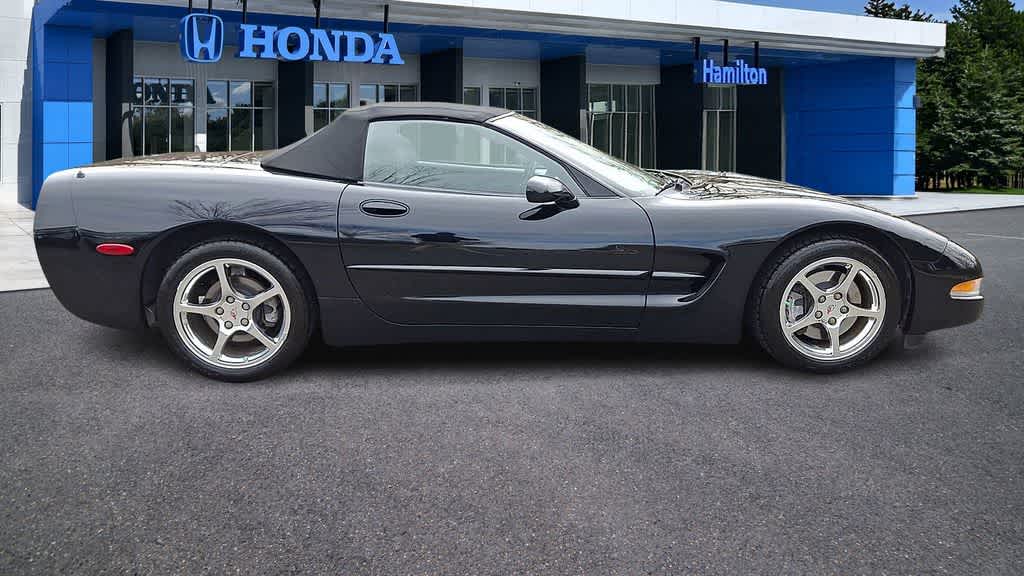 2002 Chevrolet Corvette Base