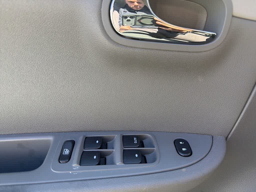 2009 Chevrolet Malibu LS w/1LS