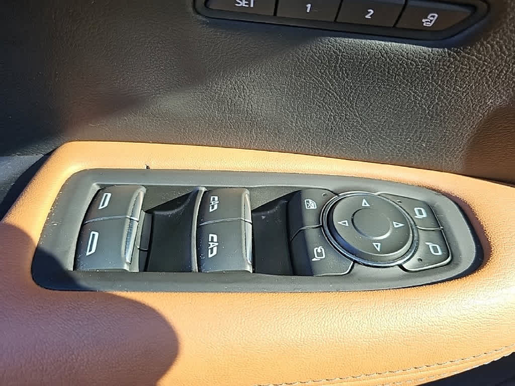 2022 Cadillac XT5 AWD Premium Luxury