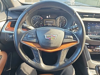 2022 Cadillac XT5 AWD Premium Luxury