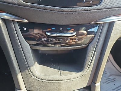 2022 Cadillac XT5 AWD Premium Luxury