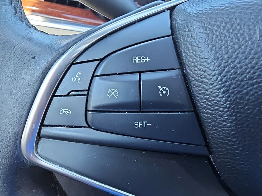 2017 Cadillac XT5 Luxury AWD