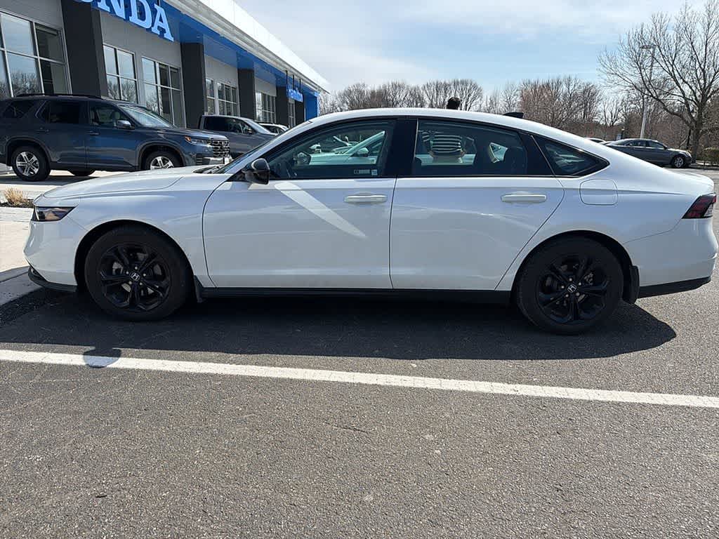 2025 Honda Accord SE