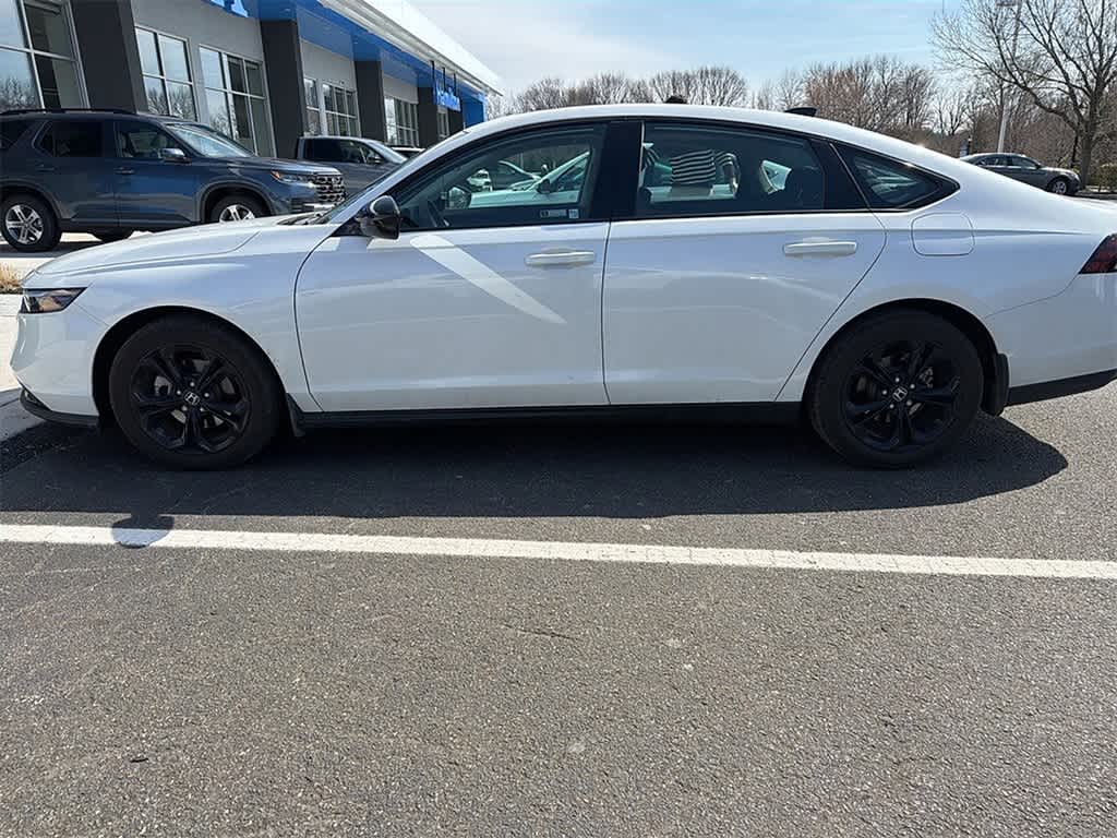 2025 Honda Accord SE