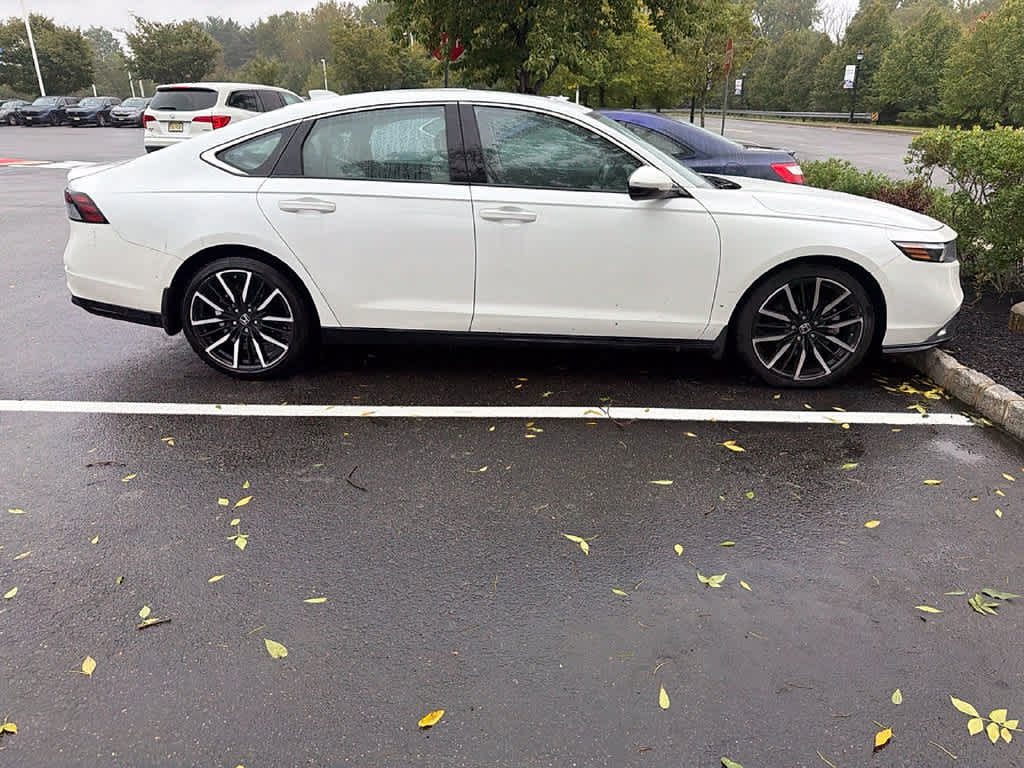 2023 Honda Accord Hybrid Base