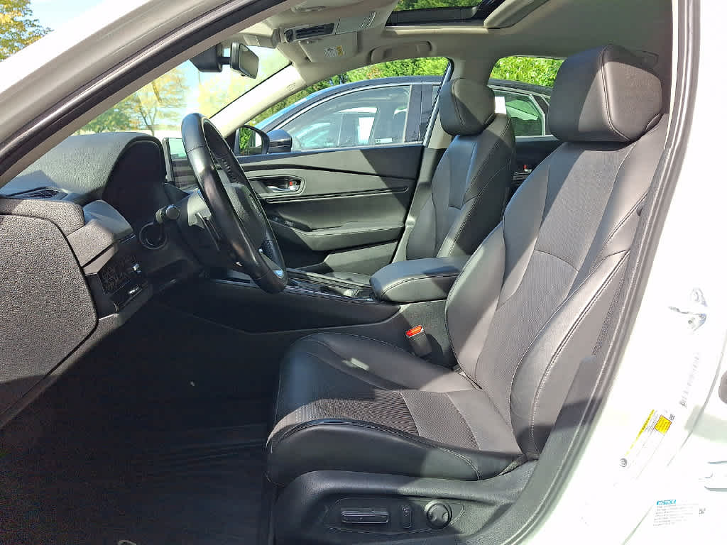 2023 Honda Accord Hybrid Base