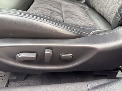 2017 Nissan Maxima SR