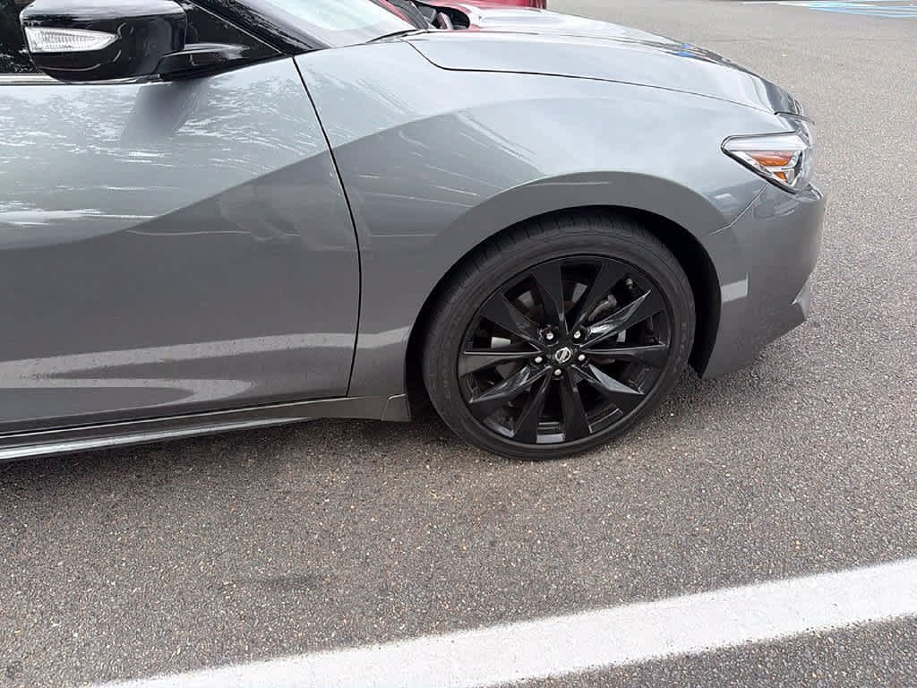 2017 Nissan Maxima SR