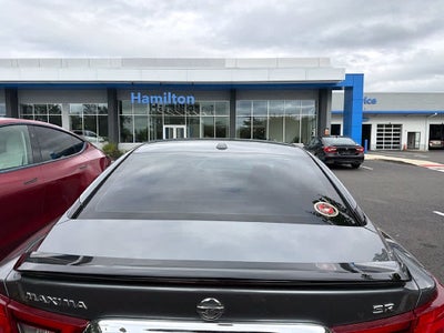 2017 Nissan Maxima SR