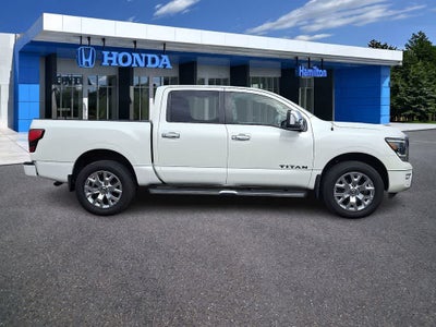 2021 Nissan Titan SL
