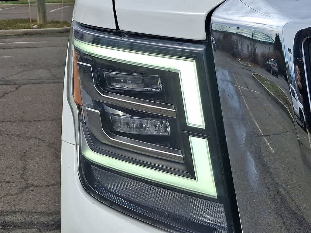 2021 Nissan Titan SL