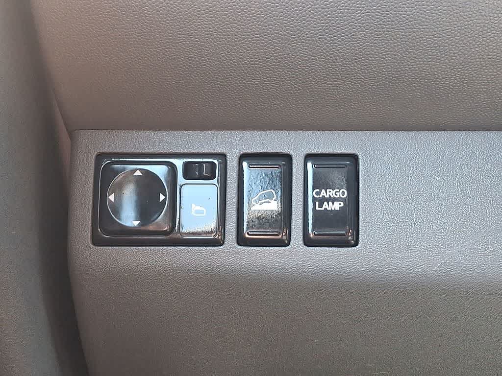 2017 Nissan Frontier SV V6