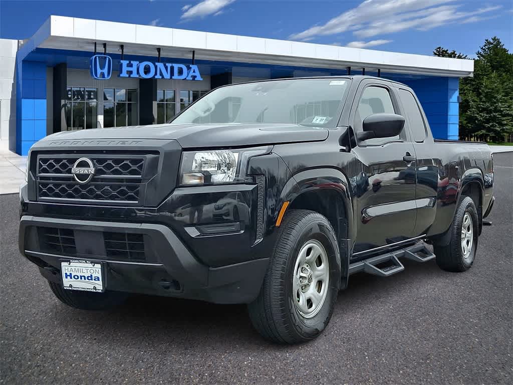 2022 Nissan Frontier S