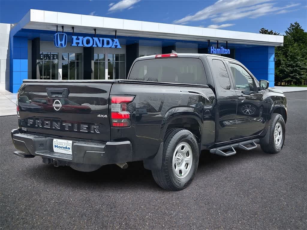 2022 Nissan Frontier S
