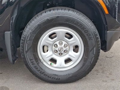 2022 Nissan Frontier S