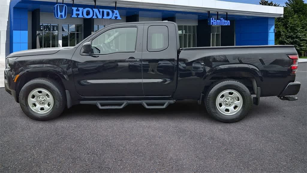 2022 Nissan Frontier S