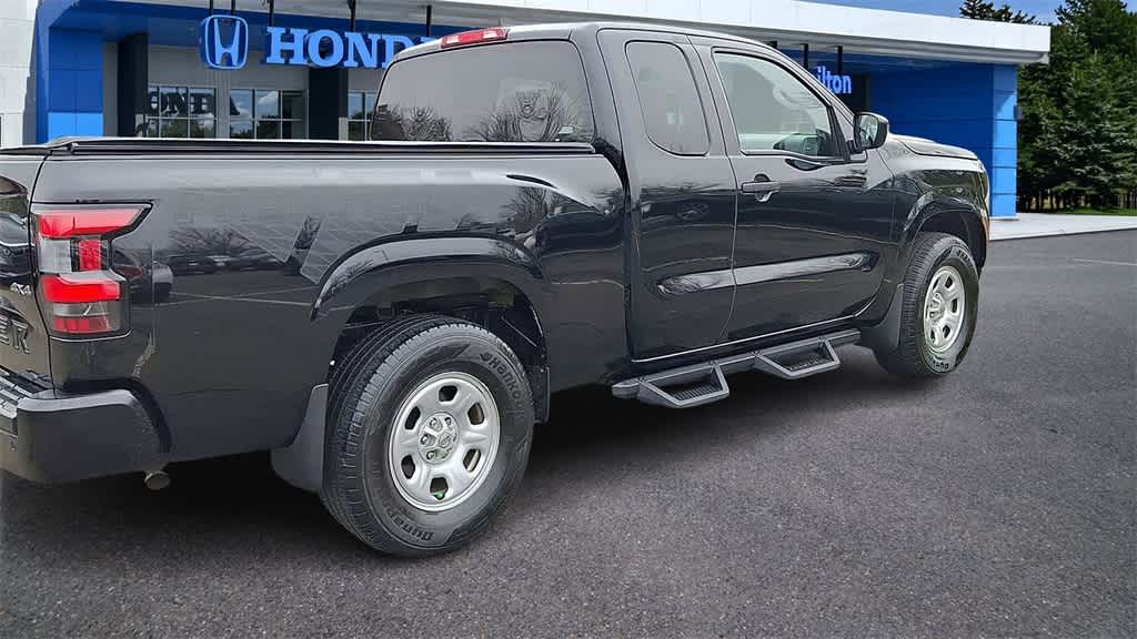 2022 Nissan Frontier S