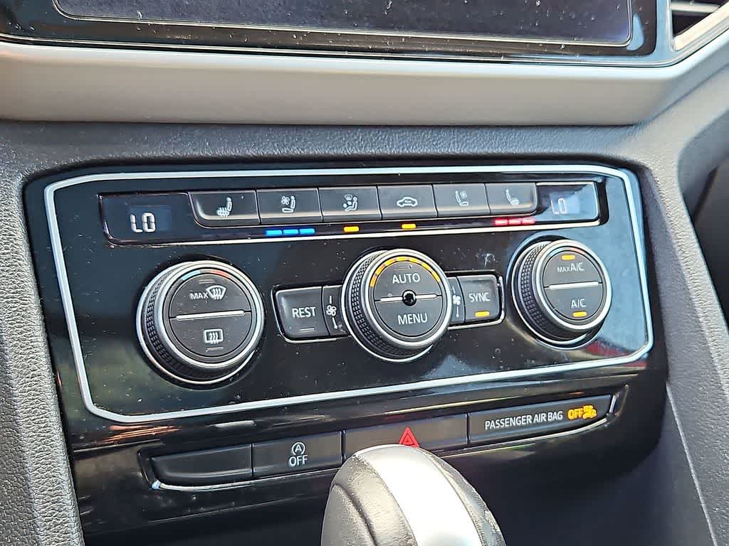 2022 Volkswagen Atlas 3.6L V6 SEL Premium R-Line