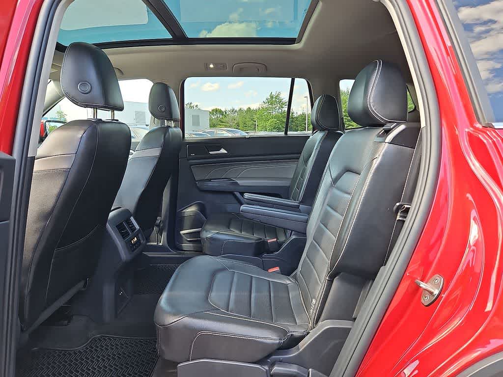2022 Volkswagen Atlas 3.6L V6 SEL Premium R-Line